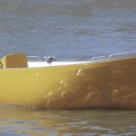 5.7米小型玻璃鋼釣魚(yú)艇